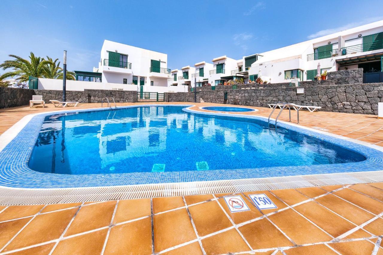 Casa Costa Esmeralda-Shared Pool Costa Teguise Buitenkant foto